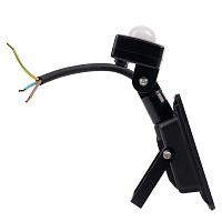 Светодиодный прожектор SAFFIT с выносным датчиком SFL80-20 IP65 20W 6400K черный 29522